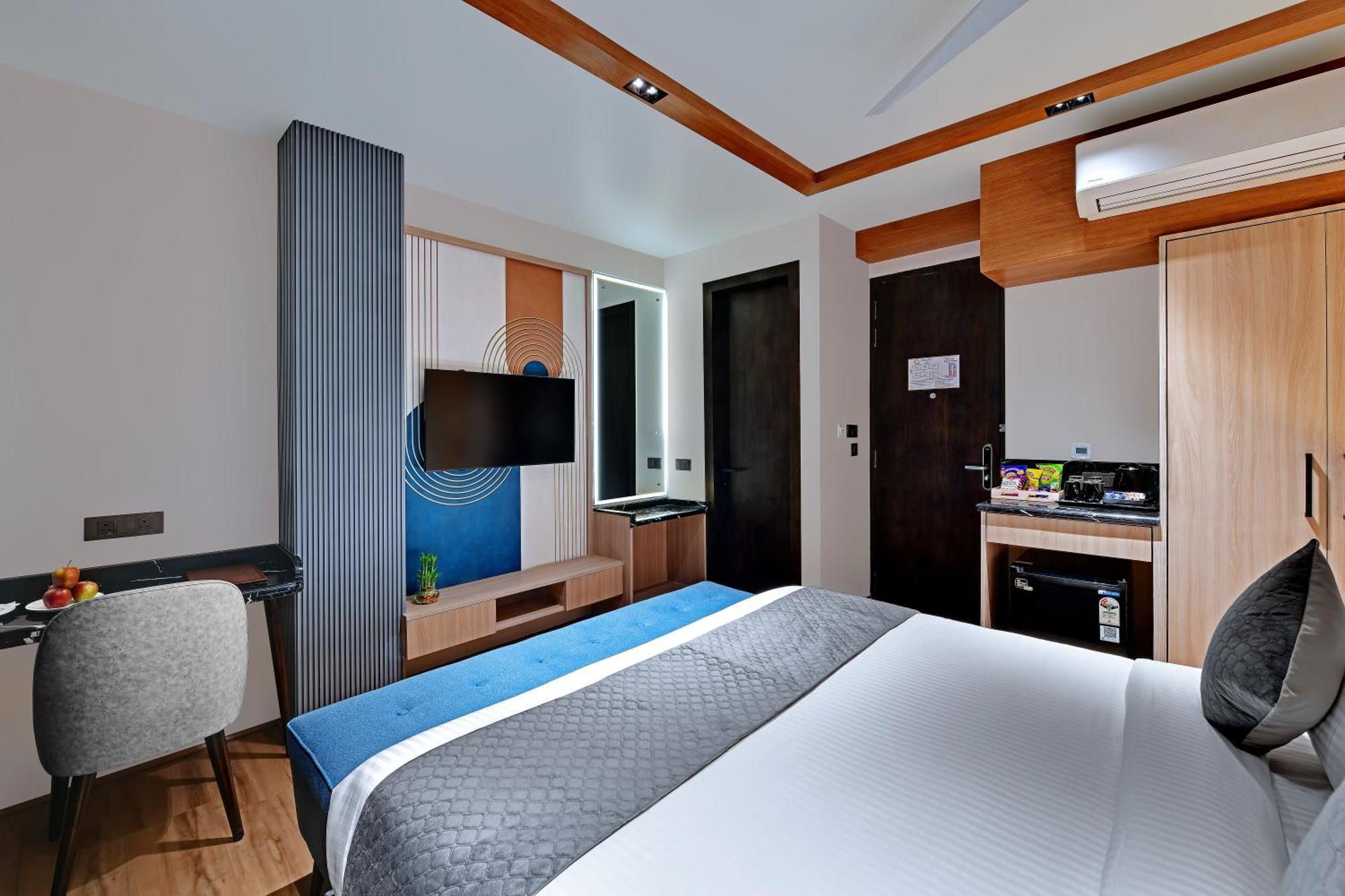 Quality Inn City Centre Varanasi Exterior photo