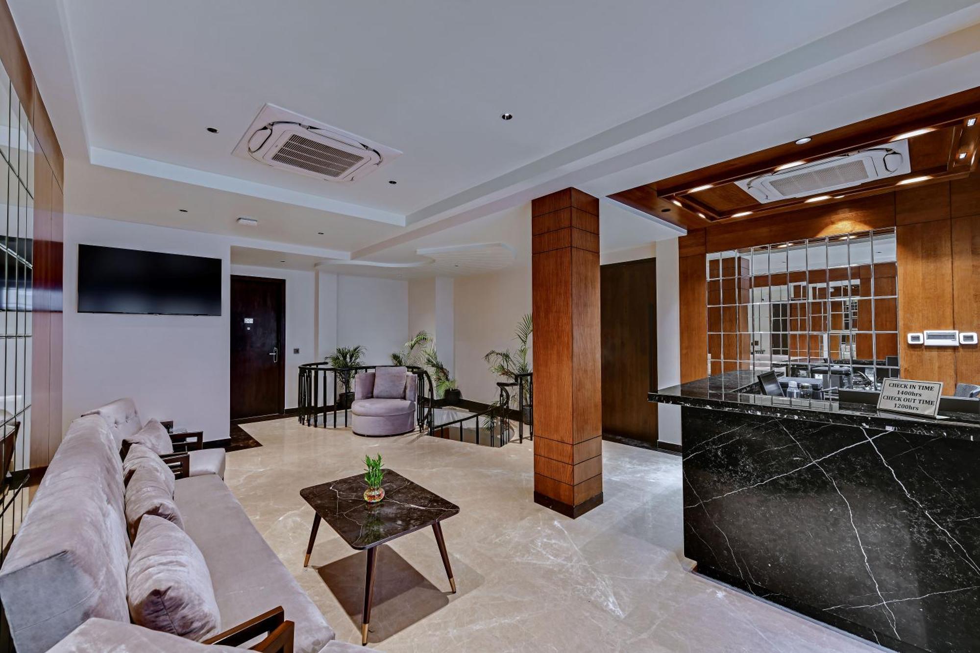 Quality Inn City Centre Varanasi Exterior photo